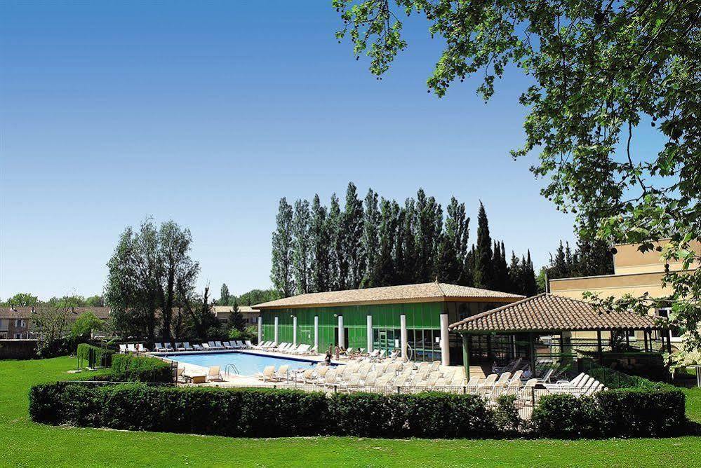 Belambra Clubs L'Isle Sur La Sorgue - Domaine De Mousquety Otel Dış mekan fotoğraf