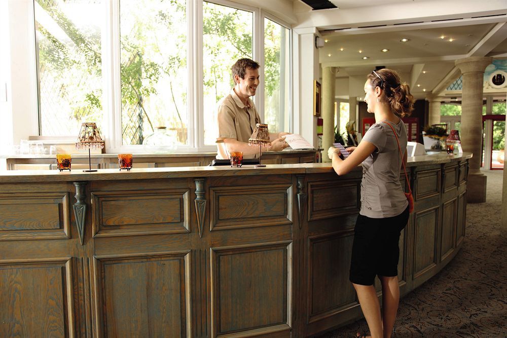 Belambra Clubs L'Isle Sur La Sorgue - Domaine De Mousquety Otel Dış mekan fotoğraf